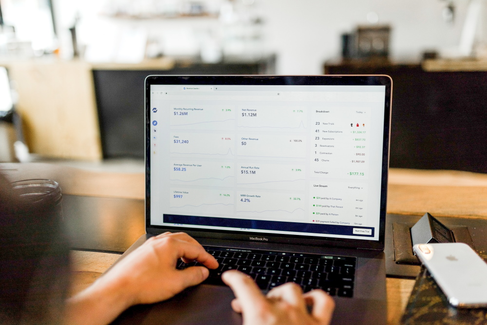 35 Critical Startup Metrics: From Pre-Seed to Exit